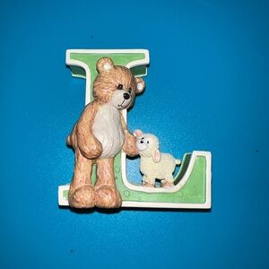 Gotta Getta GUND “L” Figurine